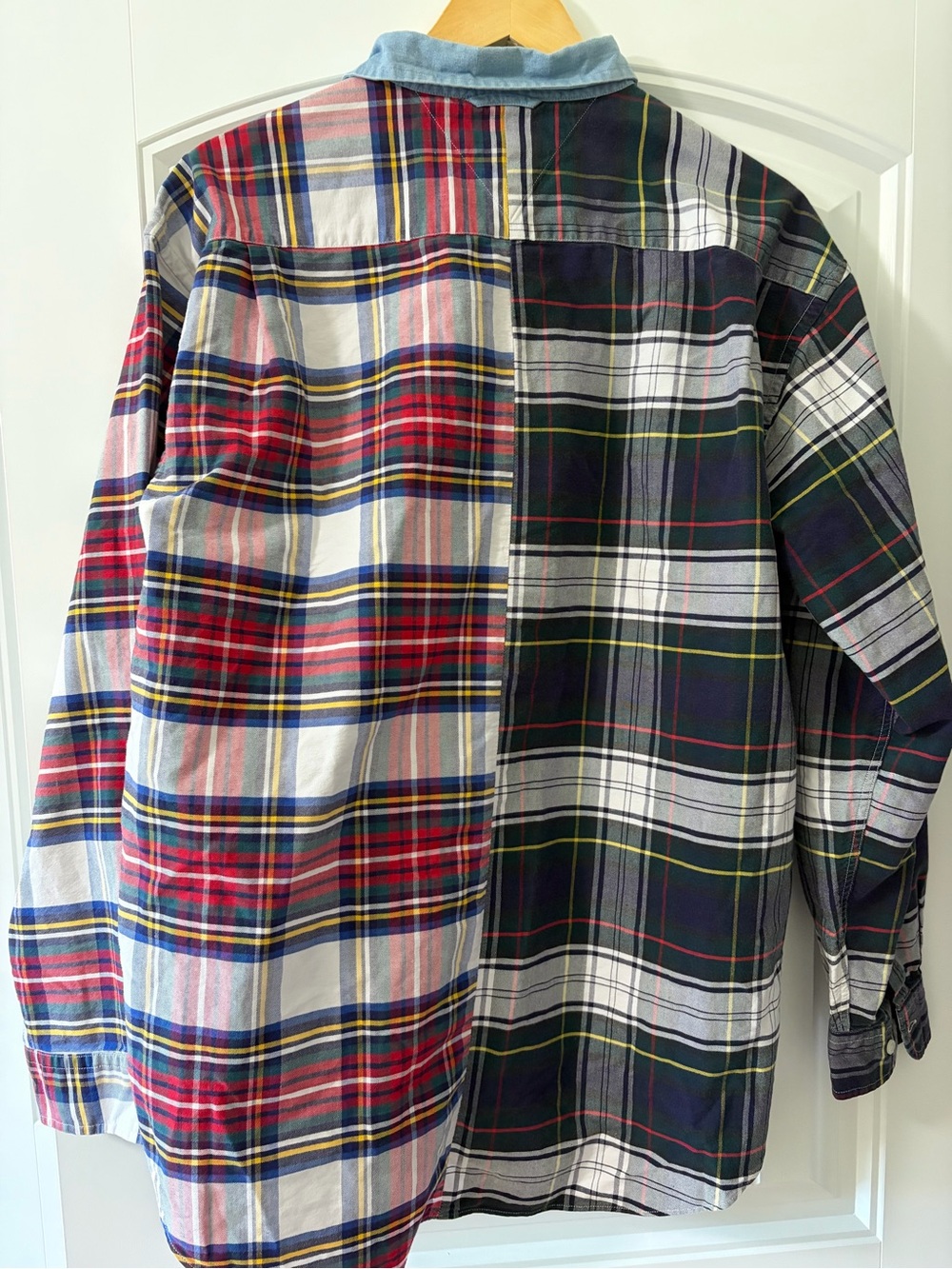 Vintage Tommy Hilfiger Two-Toned Men’s Button Up size Large - Picture 2 of 3